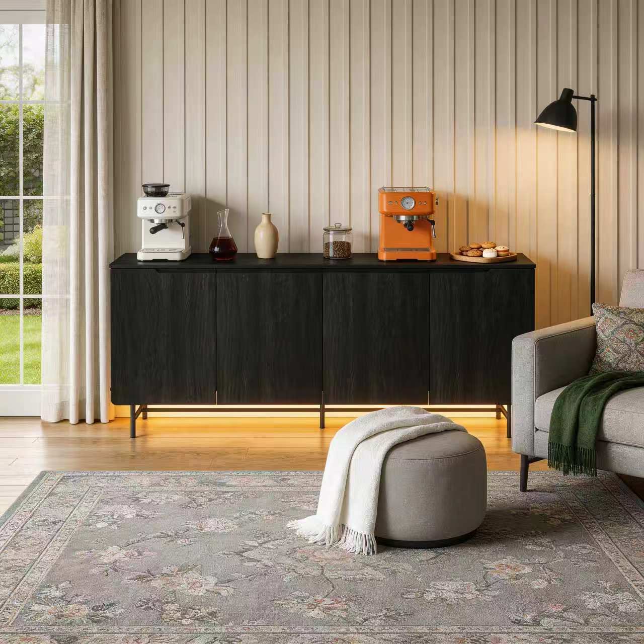 Credenza Office Storage - 68インチ大型溝付きサイドボードキャビネット、木製ハンドルレスクレデンツァ、モダンコンソールテーブル、エグゼクティブオフィス、ダイニングルーム収納用